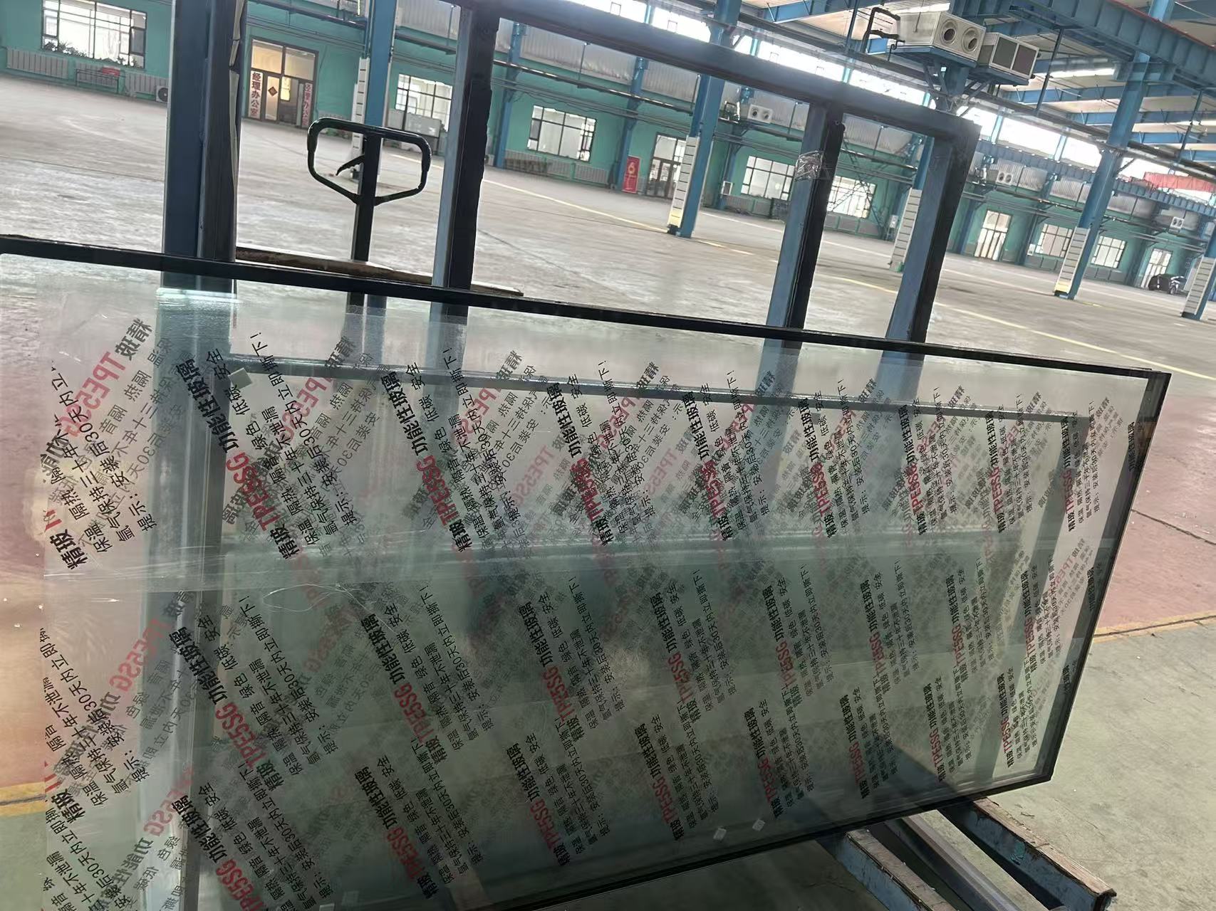 博尔塔拉蒙古自治州玻璃源头工厂幕墙节能玻璃 - 价格